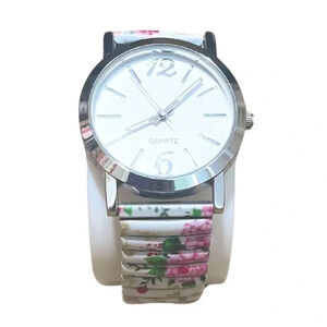 White Floral Expansion
Wristwatch Women's
Signature Collection by Avon